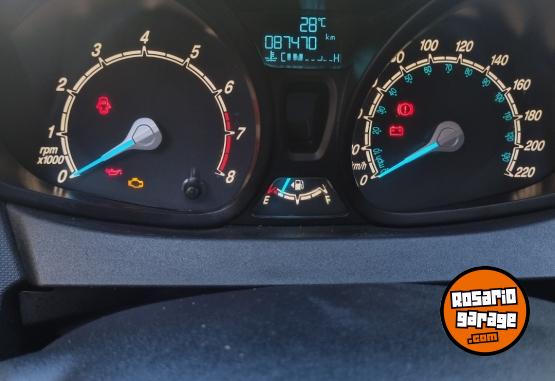 Autos - Ford fiesta se 2016 Nafta 87000Km - En Venta