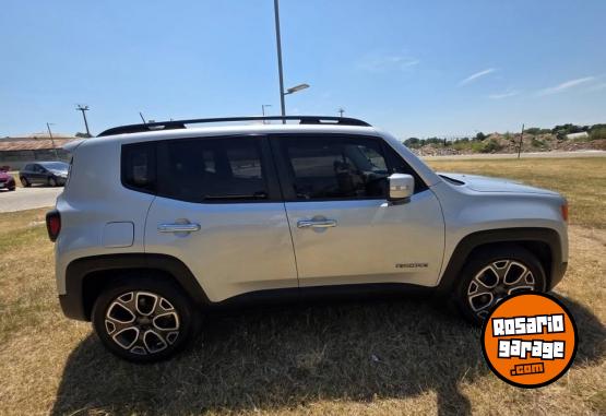Camionetas - Jeep renegade longitude 2018 Nafta 88000Km - En Venta
