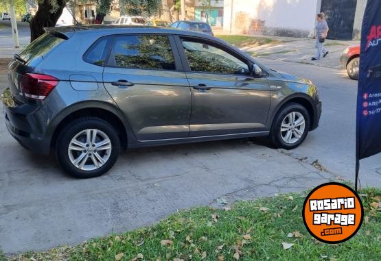 Autos - Volkswagen polo confort 2019 Nafta 126000Km - En Venta