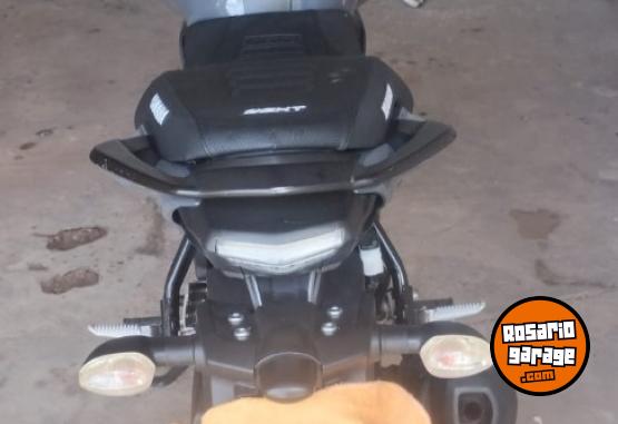 Motos - Yamaha Fz150 2025 Nafta 7530Km - En Venta