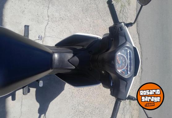 Motos - Honda Wave 2022 Nafta 16800Km - En Venta