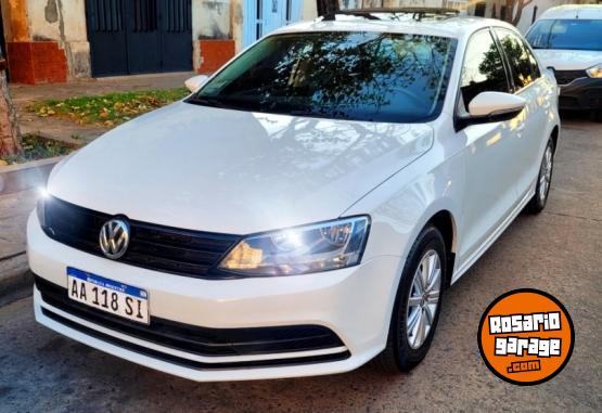 Autos - Volkswagen Vento advance 2016 Nafta 118000Km - En Venta