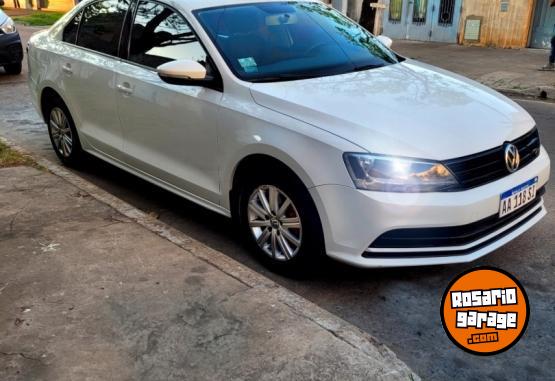 Autos - Volkswagen Vento advance 2016 Nafta 118000Km - En Venta