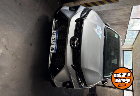 Camionetas - Toyota SW4 SRX 2025 Diesel 9500Km - En Venta