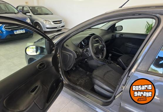 Autos - Peugeot 207 xs compact 2010 Diesel 177000Km - En Venta