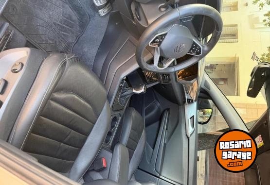 Camionetas - Volkswagen Taos 2023 Nafta 102000Km - En Venta