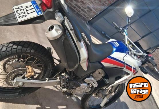 Motos - Honda Xre 2019 Nafta 19000Km - En Venta