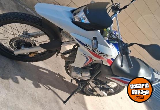 Motos - Honda Xre 2019 Nafta 19000Km - En Venta