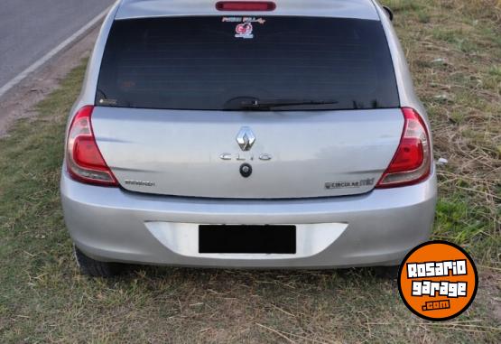 Autos - Renault Clio Mio 2013 Nafta 122000Km - En Venta