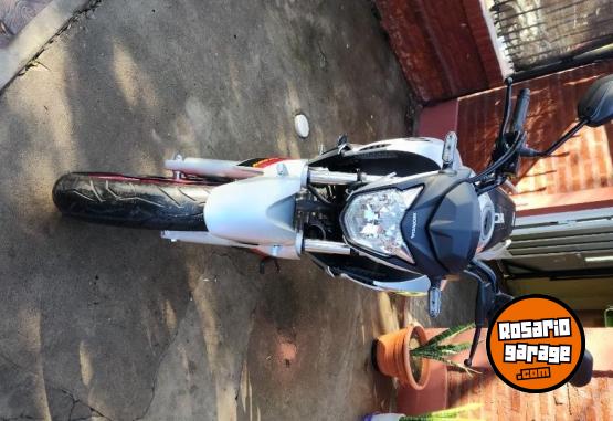 Motos - Honda Cb New Twister 2022 Nafta 10000Km - En Venta