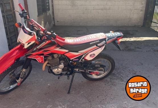 Motos - Honda Tornado 250 2016 Nafta 31Km - En Venta