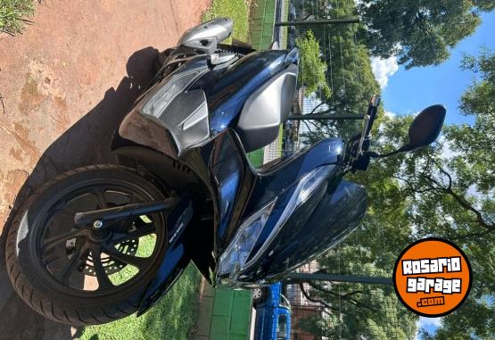 Motos - Honda PCX 2020 Nafta 20000Km - En Venta