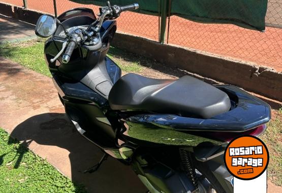 Motos - Honda PCX 2020 Nafta 20000Km - En Venta