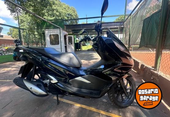 Motos - Honda PCX 2020 Nafta 20000Km - En Venta