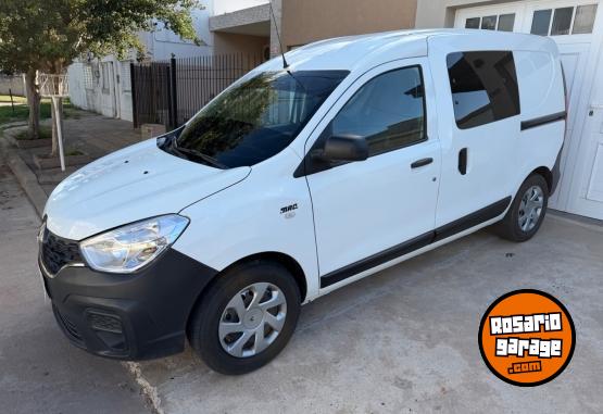 Utilitarios - Renault Kangoo 2020 GNC 211000Km - En Venta