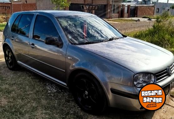 Autos - Volkswagen Golf 1.6 2005 Nafta 218000Km - En Venta