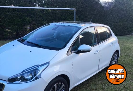 Autos - Peugeot 208 Feline 1.6 Tiptronic 2018 Nafta 84449Km - En Venta
