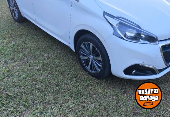 Autos - Peugeot 208 Feline 1.6 Tiptronic 2018 Nafta 84449Km - En Venta