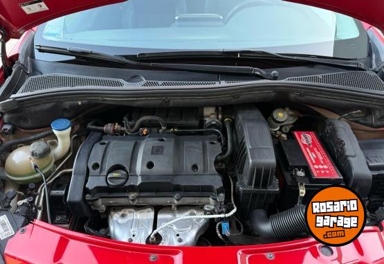 Autos - Peugeot 208 Feline 2015 Nafta 80000Km - En Venta