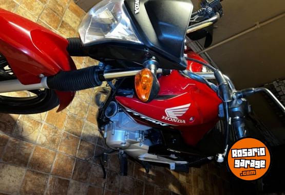 Motos - Honda New tit�n 150 cc 2021 Nafta 28000Km - En Venta