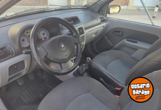 Autos - Renault Clio 2 Expression 2006 Nafta 135500Km - En Venta