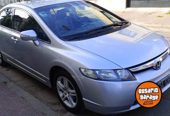 Autos - Honda Honda civic 1.8 full 2006 Nafta 300000Km - En Venta