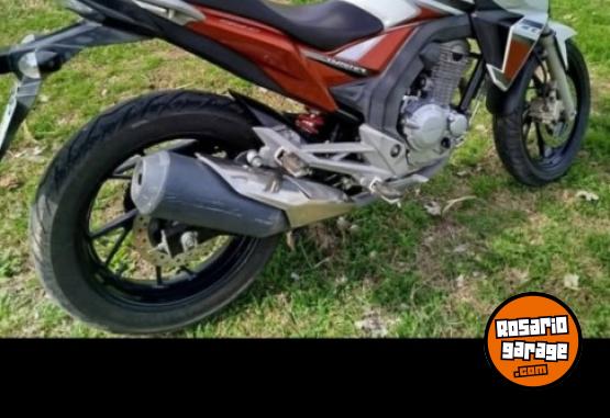 Motos - Honda Cb 250 new twister 2018 Nafta 24000Km - En Venta