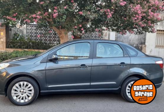 Autos - Fiat Grand Siena 2013 Nafta 95000Km - En Venta