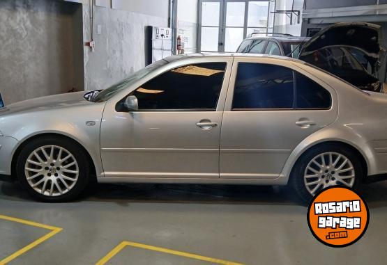 Autos - Volkswagen Bora 2013 Nafta 85000Km - En Venta