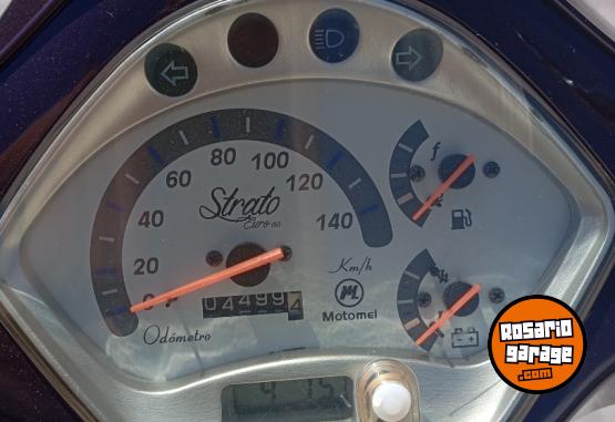 Motos - Motomel Strato euro 150 2023 Nafta 4000Km - En Venta