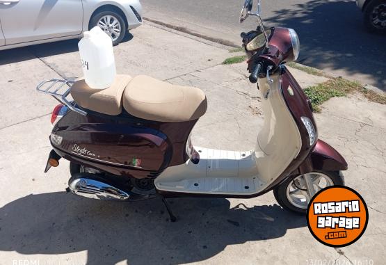 Motos - Motomel Strato euro 150 2023 Nafta 4000Km - En Venta