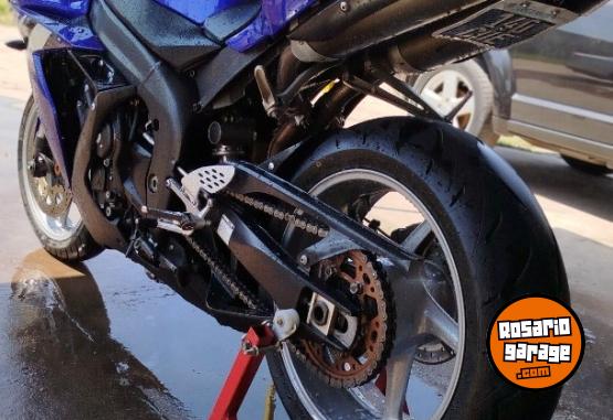 Motos - Yamaha R1 2005 Nafta 40000Km - En Venta