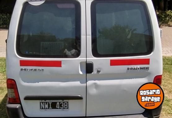 Utilitarios - Peugeot Partner 2014 Diesel 243000Km - En Venta