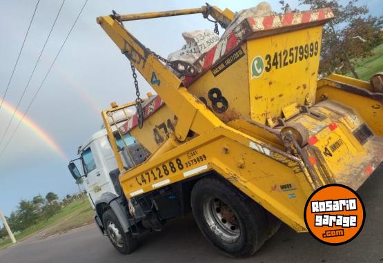 Camiones y Gr�as - Camion volquetero volkswagen - En Venta