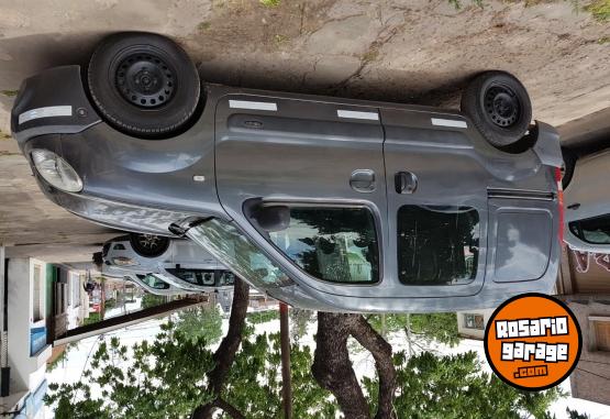 Utilitarios - Renault Kangoo 2012 Nafta 165000Km - En Venta