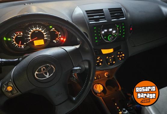 Camionetas - Toyota Rav4 2012 Nafta 195000Km - En Venta