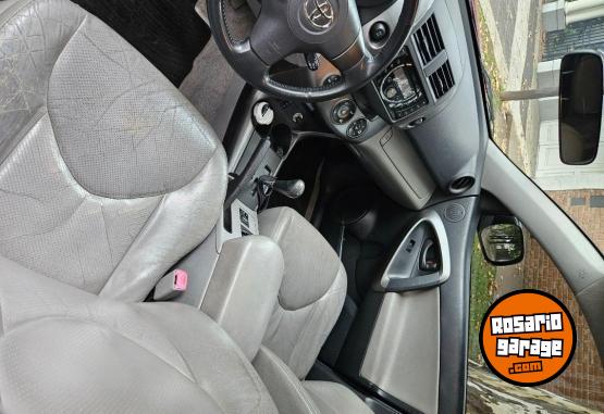 Camionetas - Toyota Rav4 2012 Nafta 195000Km - En Venta