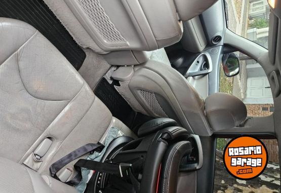 Camionetas - Toyota Rav4 2012 Nafta 195000Km - En Venta