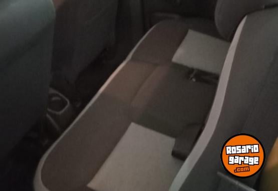 Autos - Chevrolet Spin LT 2016 GNC 115000Km - En Venta