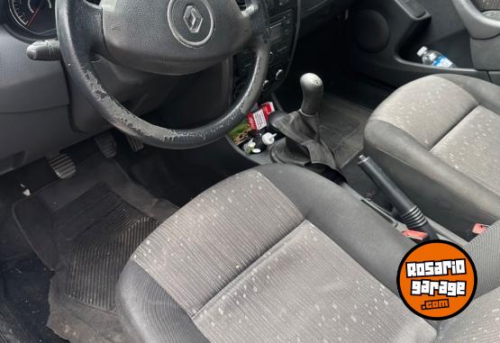 Autos - Renault Logan expression 1.6 8v 2011 Nafta 212000Km - En Venta