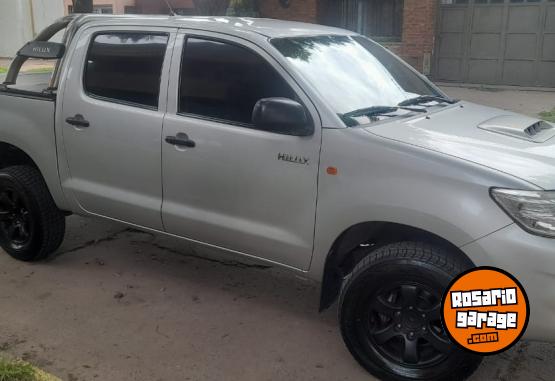 Camionetas - Toyota Hilux 2014 Diesel 210000Km - En Venta