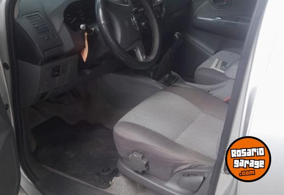 Camionetas - Toyota Hilux 2014 Diesel 210000Km - En Venta