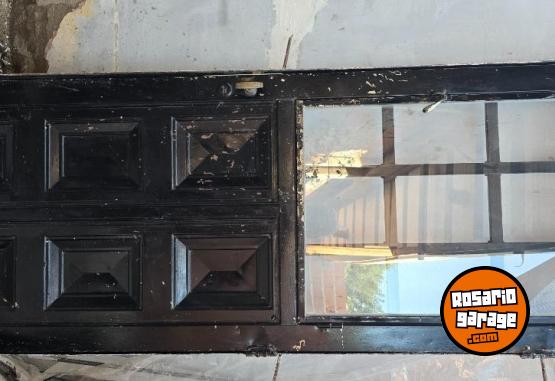 Hogar - VENDO PUERTA CHAPA CON VIDRIO CERRADURA Y LLAVE - En Venta