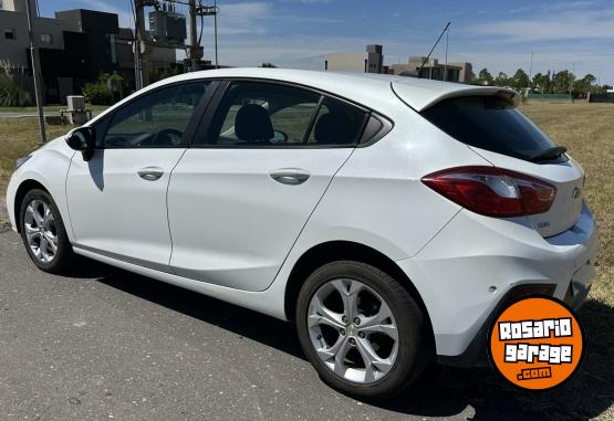 Autos - Chevrolet Cruze LT - 1.4L turbo 2017 Nafta 81500Km - En Venta