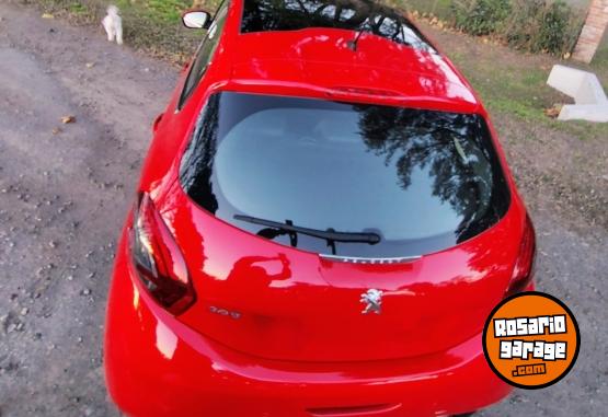 Autos - Peugeot 208 Feline 2017 Nafta 91000Km - En Venta
