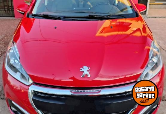 Autos - Peugeot 208 Feline 2017 Nafta 91000Km - En Venta