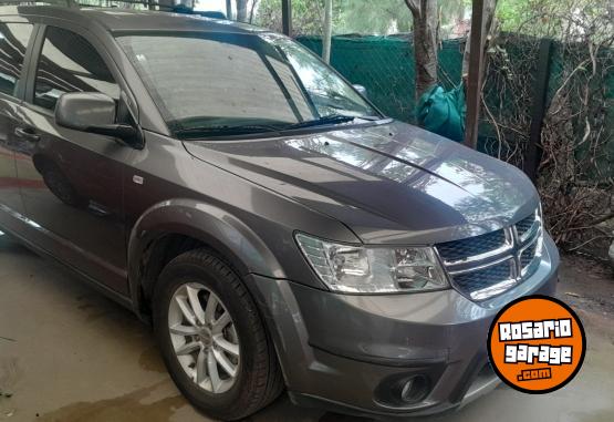 Camionetas - Dodge Journey 2013 Nafta 103000Km - En Venta