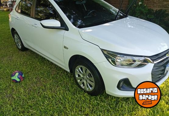 Autos - Chevrolet Onix 2020 Nafta 86000Km - En Venta