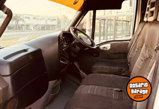 Camiones y Gr�as - Iveco Daily 79c16 chasis 4350 2012 - En Venta