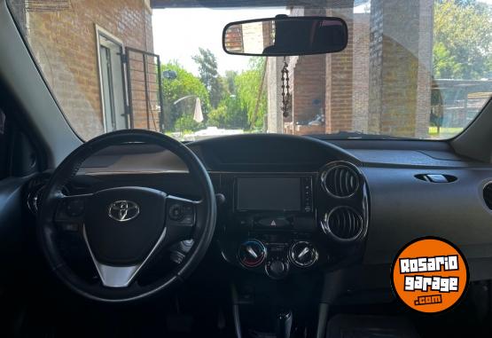 Autos - Toyota Etios xls 1.5 2019 Nafta 138000Km - En Venta